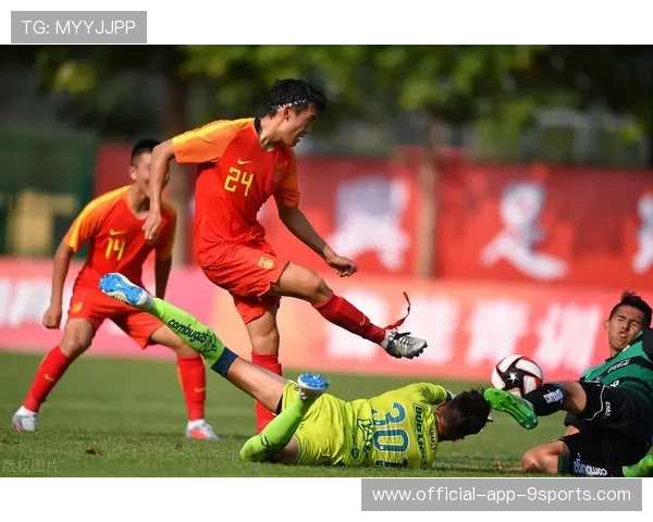 青训体系是否设立针对家庭经济困难球员的资助机制，青训球员标准